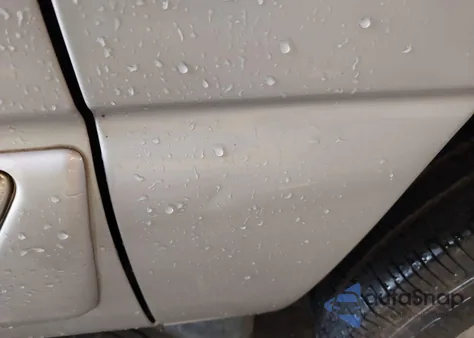 2005 GMC Yukon Xl 1500 Slt from USA, damaged, VIN 1GKEC16Z55J182423